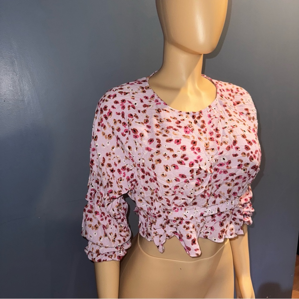 Long sleeve crop top
